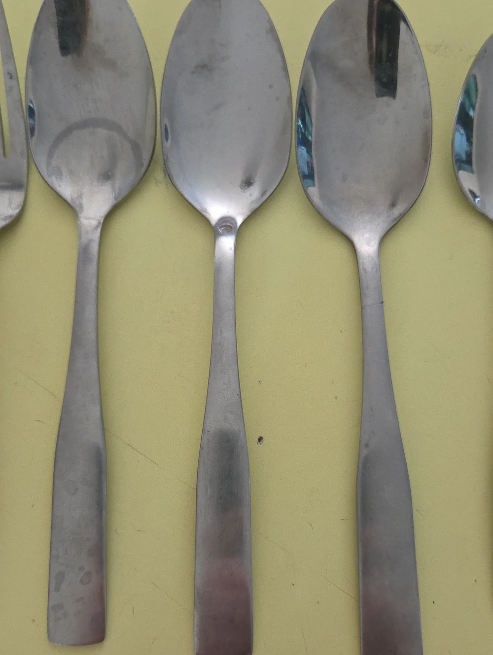 11 Pieces Unbranded Stainless Steel Forks & Spoons Silverware